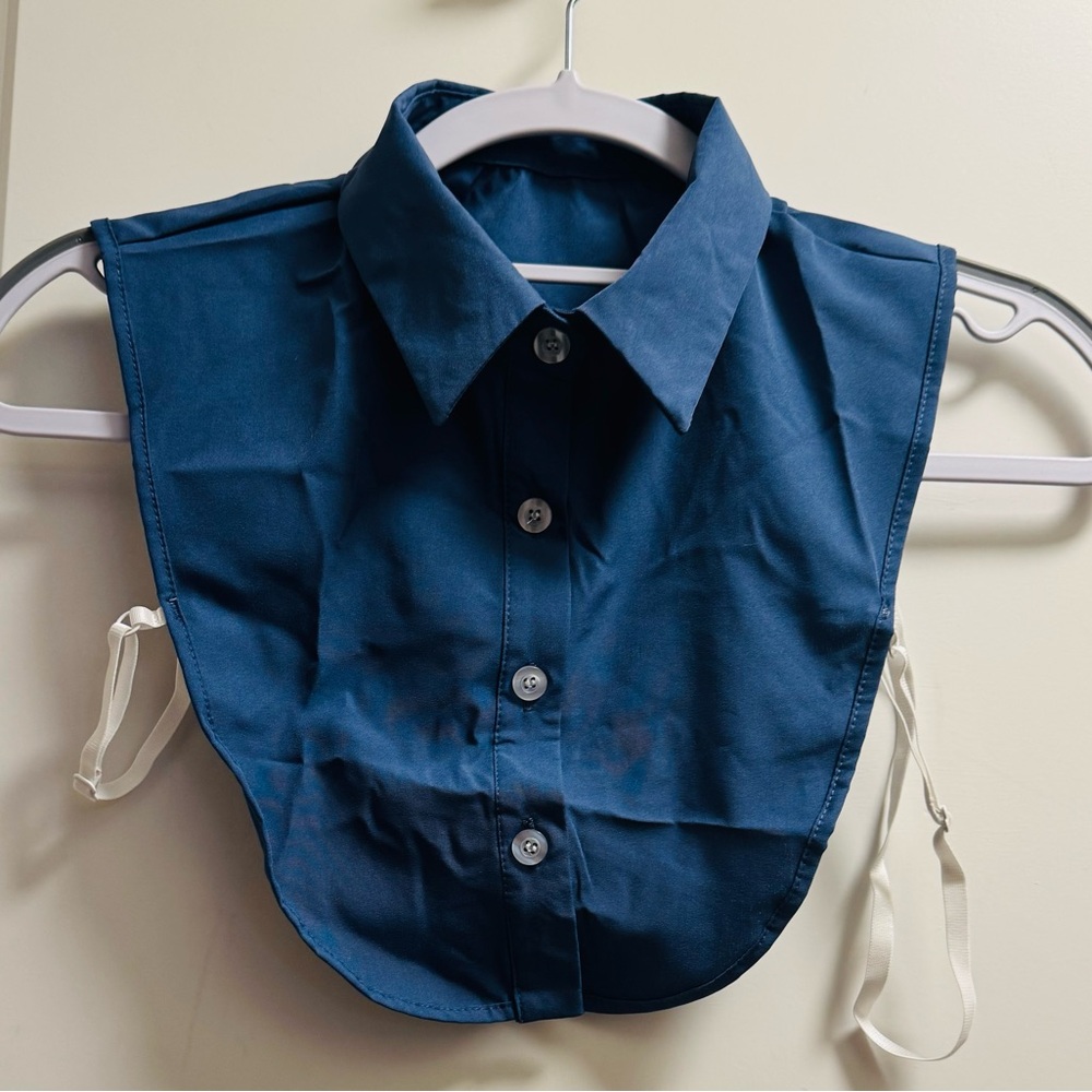 Blue Detachable Collar